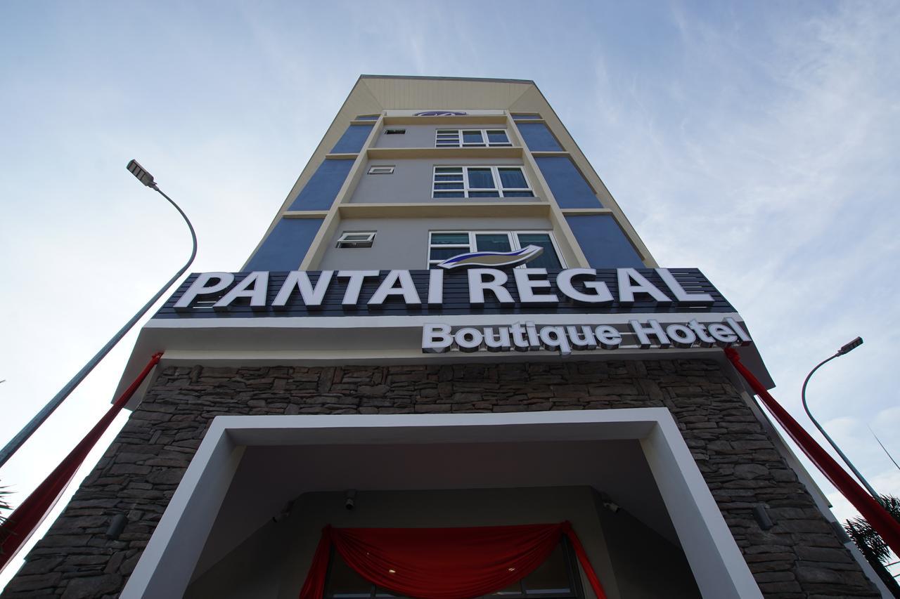 Pantai Regal Boutique Hotel Куантан Екстериор снимка